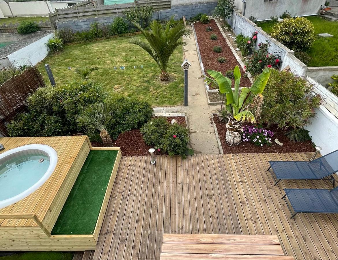 Vila La Bidouric, Jacuzzi Saint-Pol-de-Léon Exteriér fotografie